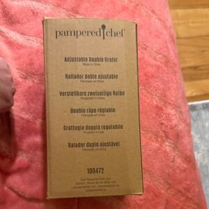 Pampered Chef Dual Grater New in Box